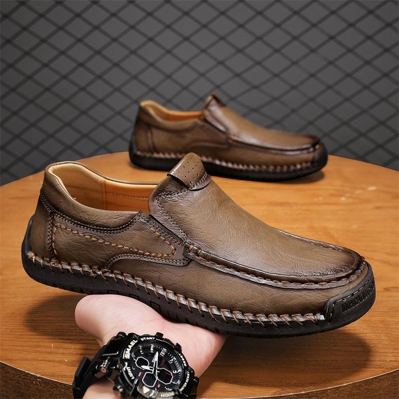 Fashion Retro Style Leather Mens Loafers Moccasins Hot Sale Men Casual Shoes Handmade Formal Slip On Flats Male Boat Shoes Hiking Shoes