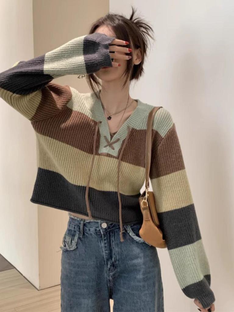 Neuer Damen V-Ausschnitt Gestreifter Farbblock Langarm Strickpullover - Figurbetonender und schicker kurzer Stil für Herbst/Winter