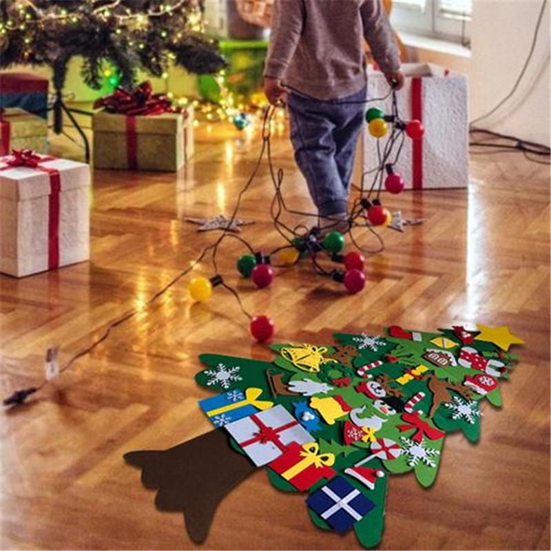 DIY Felt Christmas Tree Snowman Set Christmas Party Supplies with 30pcs Decoration for Children Gift