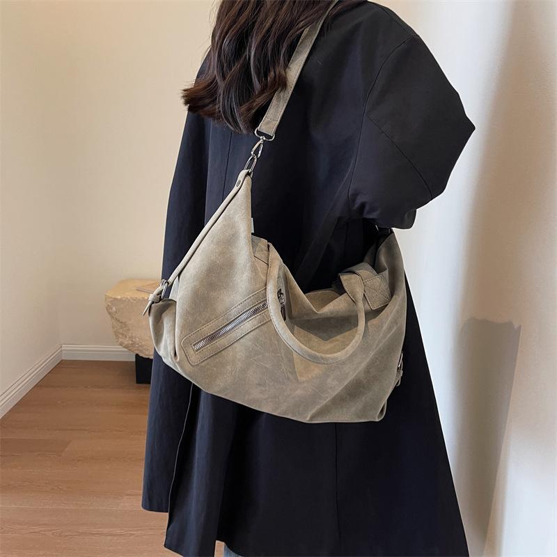 

Женская сумка в стиле ретро, вместительная, простая повседневная женская сумка через плечо, универсальная сумка для офисных работников 42*14*25 хаки