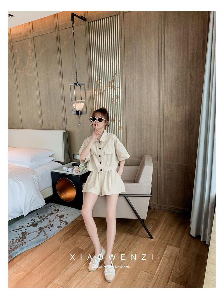 Korean Style Women's Chic Summer Workwear: Versatile Loose Short Sleeve & Shorts Two-Piece Uniform Set