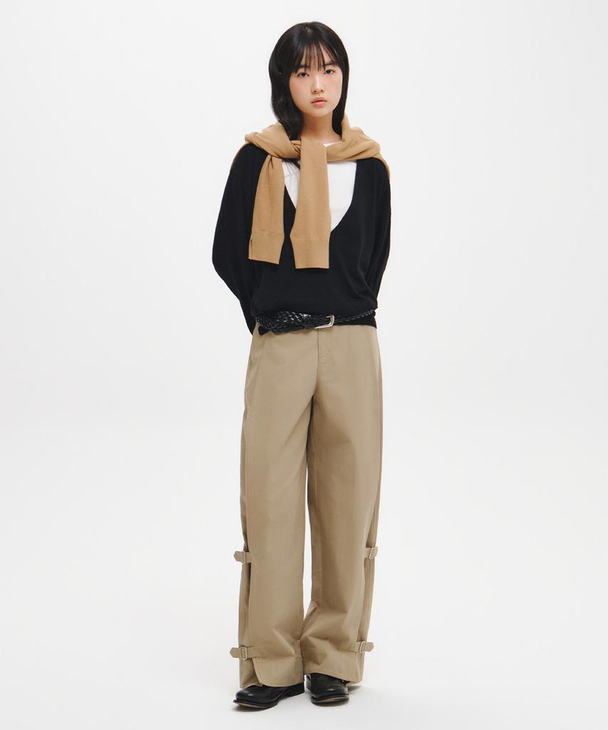 GENERALIDEA [Bora Pick] Deep V-Neck Loose Fit Knit Pullover [Black] / Gf3Lkp506