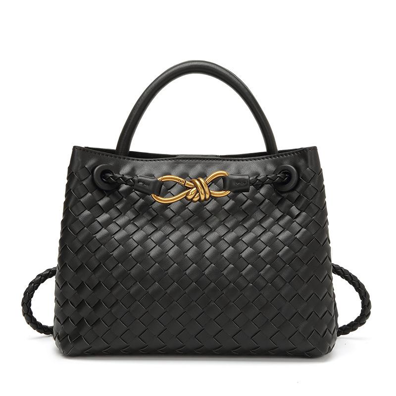 

Woven large-capacity tote bag, high-end sense, simple shoulder oblique span bag, fashionable commuter handbag. чёрный