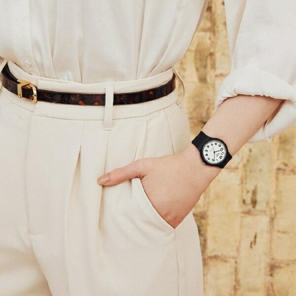 CASIO Standard Watch Collection MQ-24-7B2LLJH