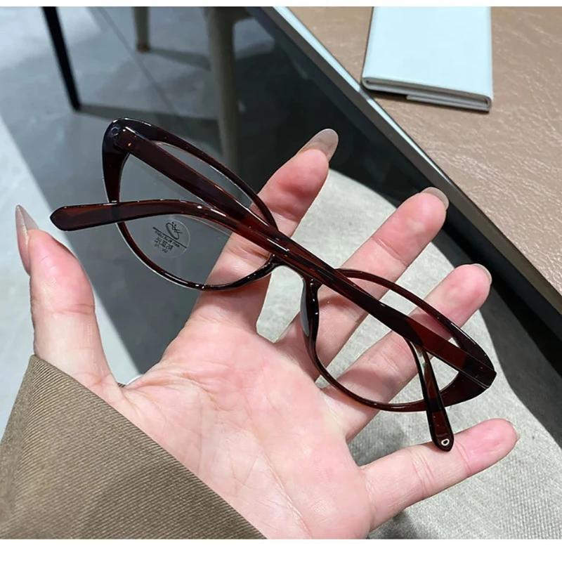 New Cat Eye Frame Glasses Women Anti-Blue Light Flat Light Mirror Fashionable Personalized Computer Eyewear Optical Eyeglasses