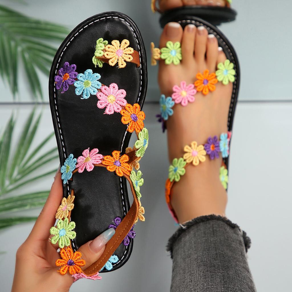 Summer Women Sandals Outdoor Open Toe Shoes Women Bohemian Lightweight Sandals Flower Flat Sandals Plus Size Holiday Beach Shoes