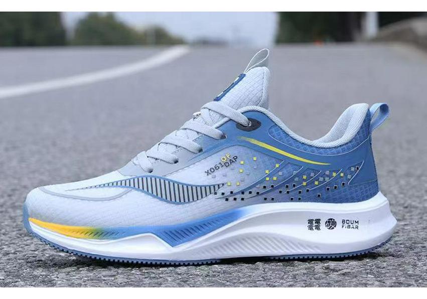 Men's Spring Breathable Mesh Running Shoes - Trendy, Lightweight, Low-Top with Thick Sole for Teens