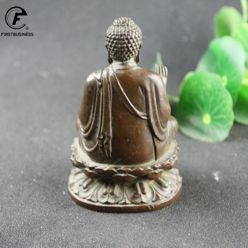 Retro Copper Tathagata Buddha Statue Home Decoration Brass Sculpture Retro Living Room Office Desk Ornament Miniatures Figurines
