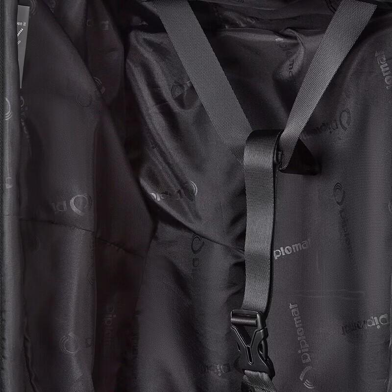 Diplomat HM-61192-1 Front-Opening Expandable Suitcase