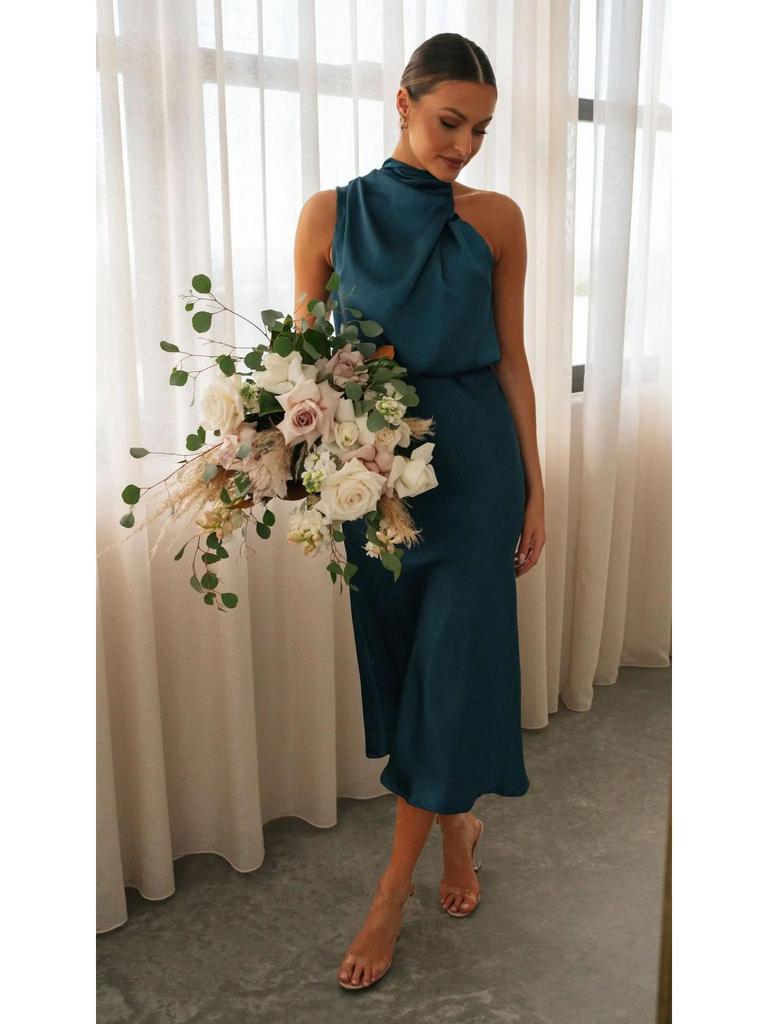 2023 Sommer Ärmelloses Neckholder Satin Kleid – Elegante Einfarbige Damenbekleidung