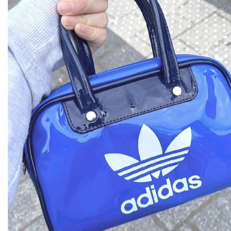 New Adidas Originals Adicolor Mini Bowling Bag Blue/White IX7499