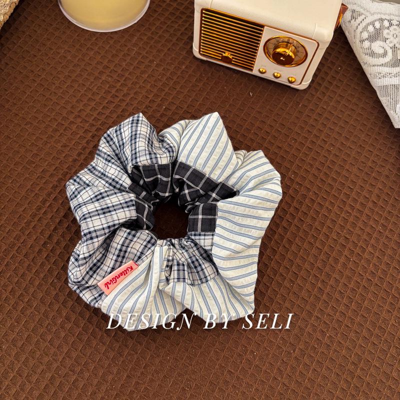 Korean Style Retro Black & White Plaid Scarf with Versatile Stripe Hair Tie