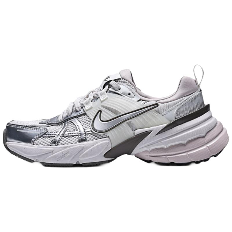 Nike Women s V2K RUN Retro Sport Shoes US 7.5