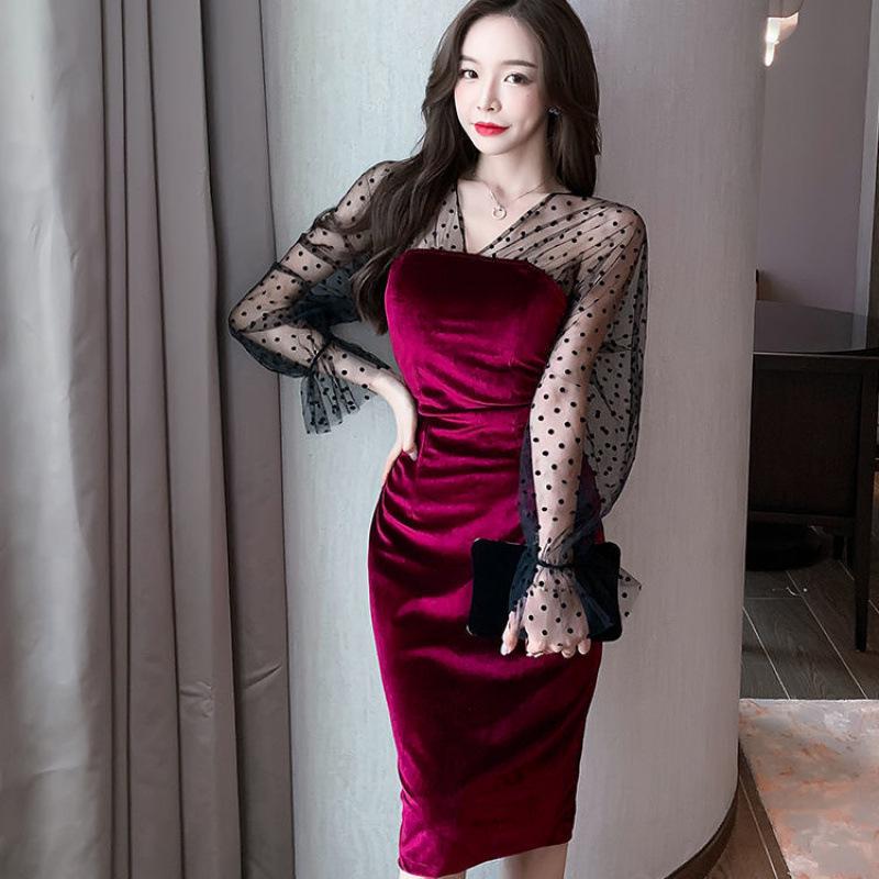 

Elegant 2025 Autumn Gold Velvet V-Neck Mesh Patchwork Evening Gown Medium