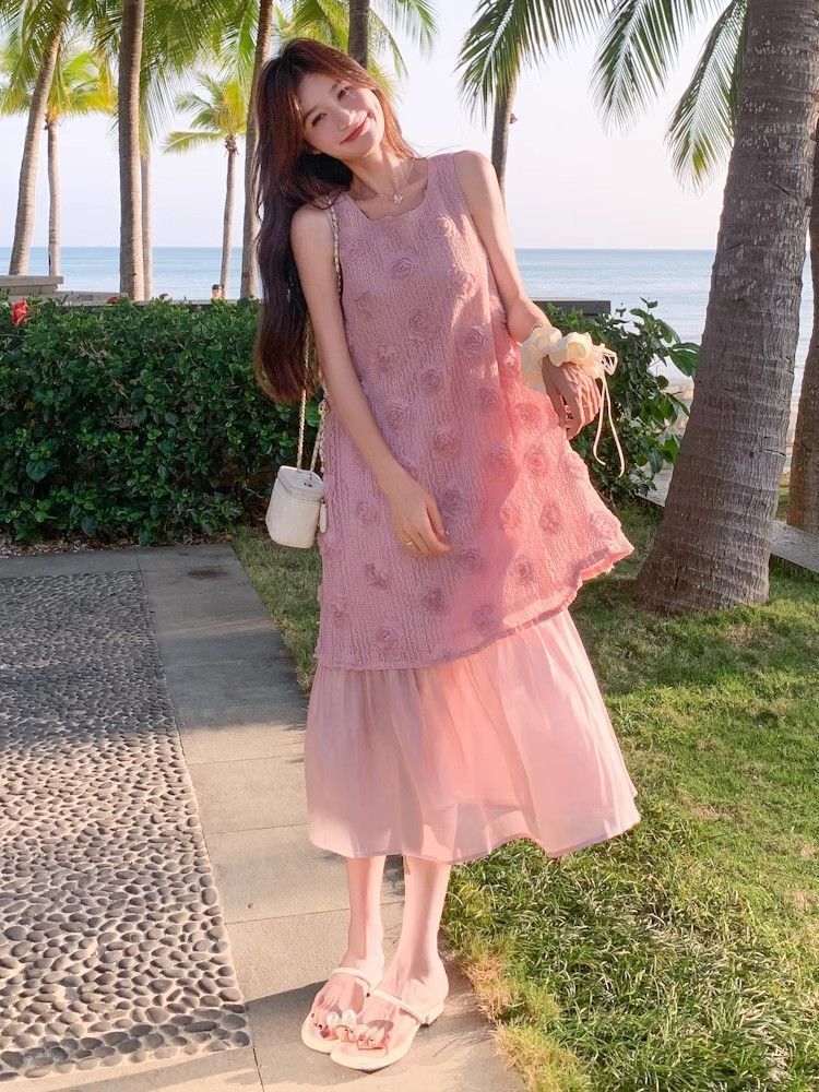 French Elegance Floral Embroidered Sleeveless Dress For Summer Casual Wear