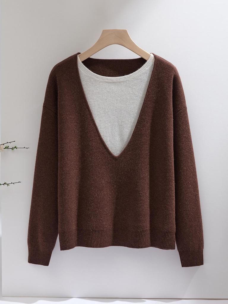 Women's Color Block Cashmere Sweater, Double Collar Two-Piece Design, Versatile Knitwear for Autumn/Winter.