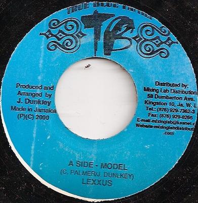 7inch Record LEXXUS / RED DRAGON - Model / Popular NONE True Blue Famil 2000 Jamaica Reggae, Ska & Dub Used