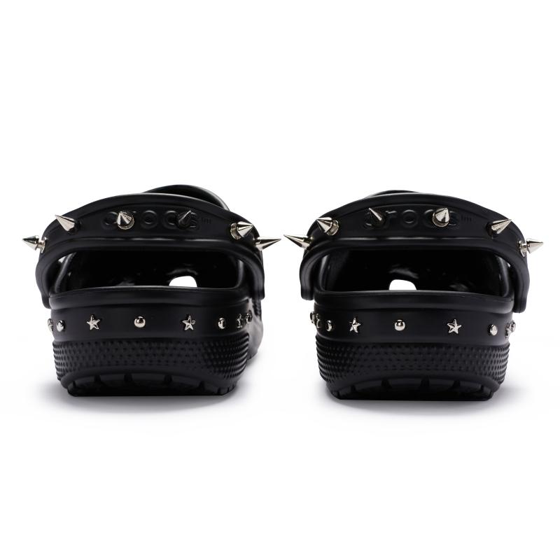 Crocs Classic Clog 811 Made Punk Wild Hip Hop Black Samurai Decorative Buckle Hand-painted Spray Paint Hole Shoes Unisex Black