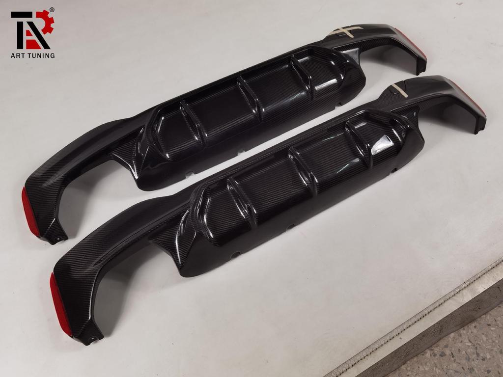Dry Carbon Fiber Rear Diffuser Lip for BMW 5 Series G30/G38 - M5 Style