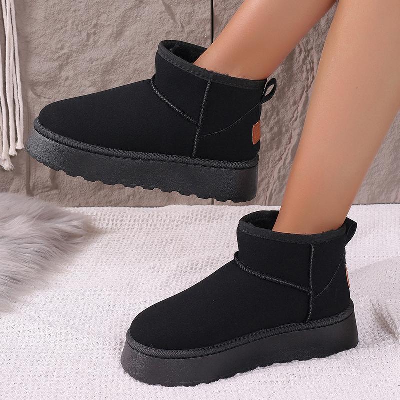 Women Winter Large Size Round Toe Thick Sole Snow Boots Casual Short Tube Velvet Fur Warm Cotton Shoes Solid Color 36-41