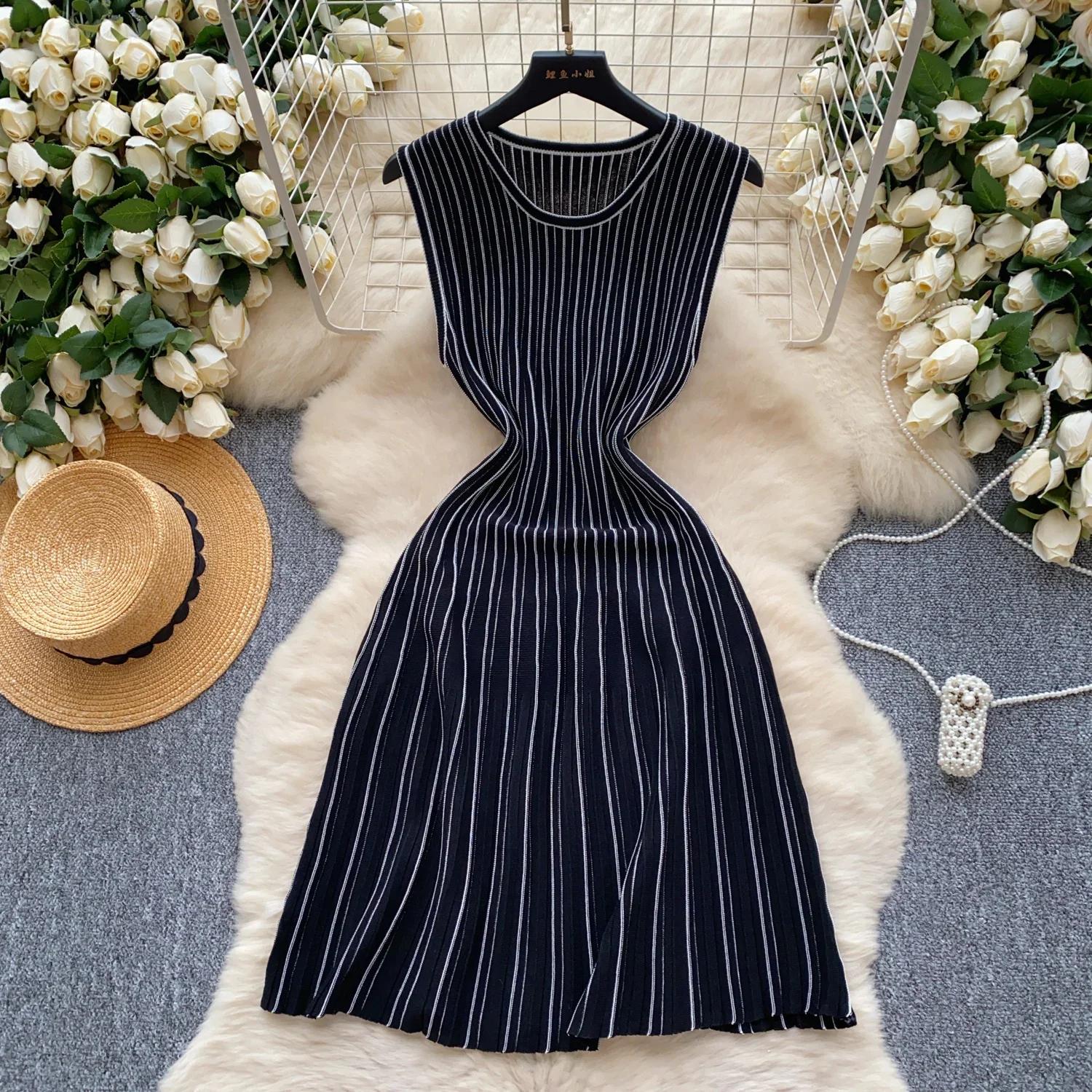 

Hotsweet О-подібним вирізом у смужку Повсякденний без рукавів шикарний в’язаний тонкий трапеції Vestido Dress Французька офісна леді High Street Жіночий одяг One Size чорний