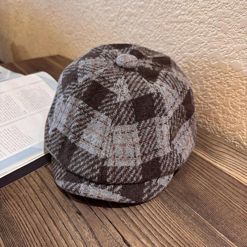Classic Plaid Blend Womens Newsboy Cap With Warm Breathable Fabric For Fall Winter Style