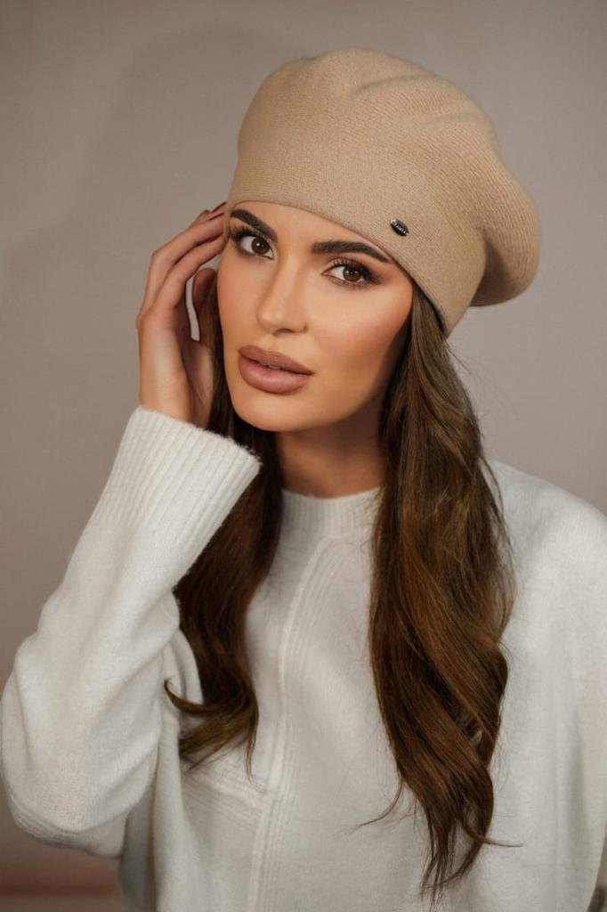Women' Winter Wool Beret, Sand Color - Kiang
