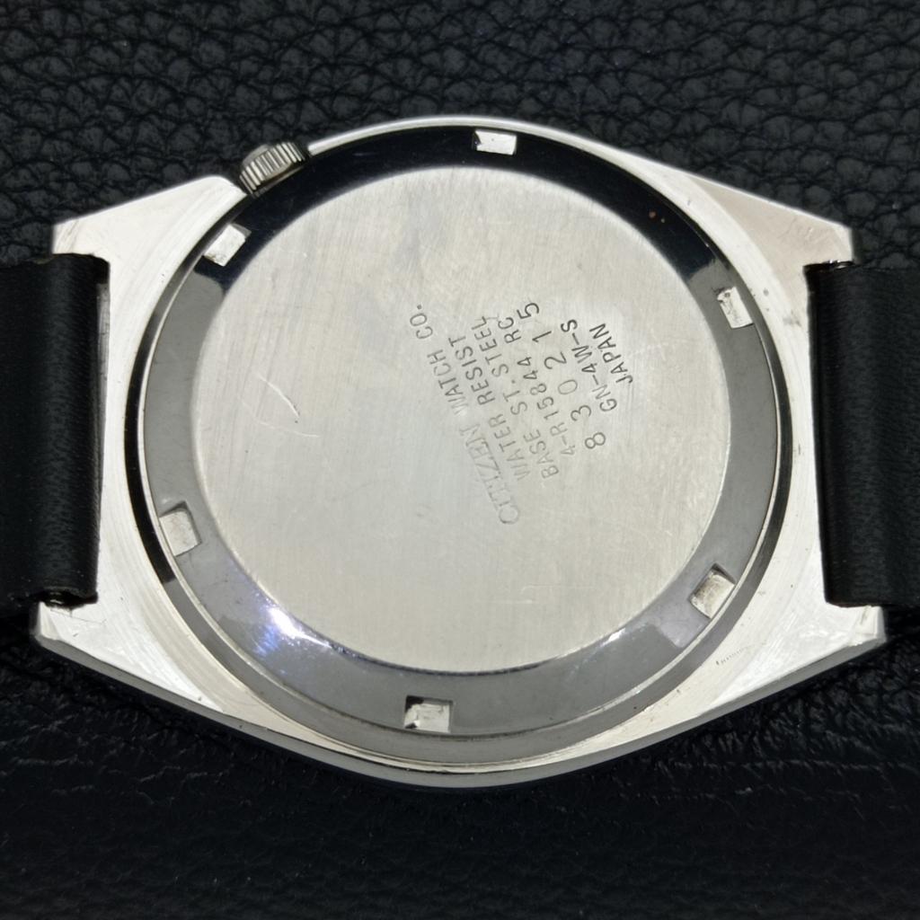 JAPAN MENS VINTAGE CITIZEN AUTOMATIC 8200 SILVER COLOR DIAL WATCH A500294-2 R151b-a500294