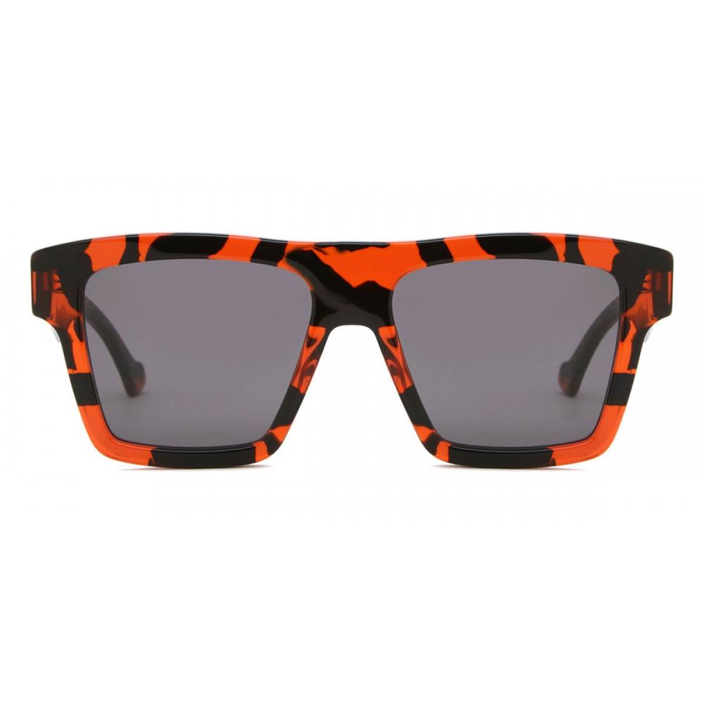 

Gucci Women Sunglasses Gg0962s 012 Tortoise/55-17-145