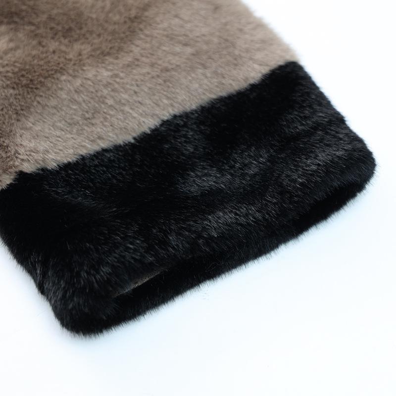 Mom's Faux Mink Velvet Winter Coat for Middle-Aged & Elderly Women - Elegant All-in-One Fur Overcoat