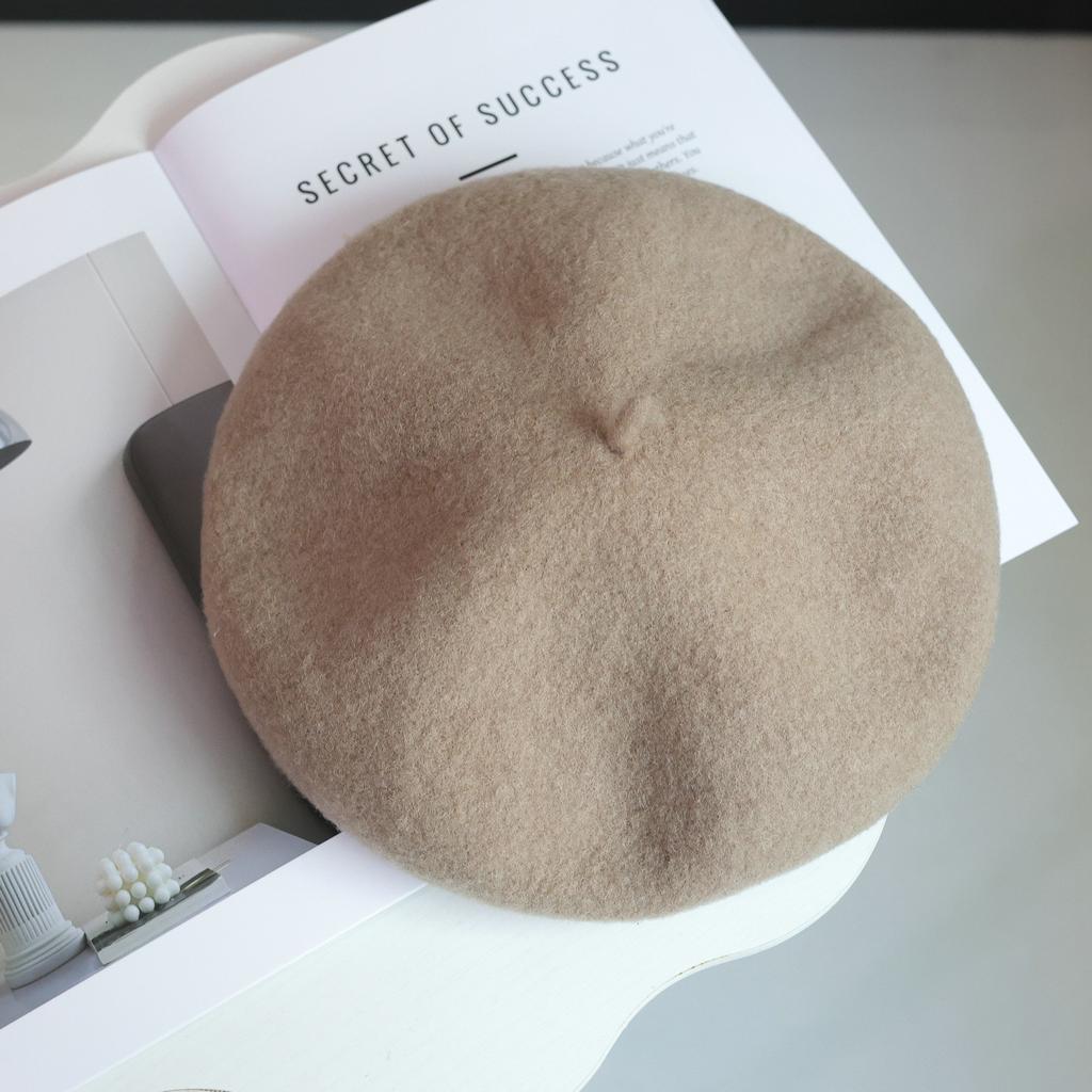 Japanische Hochwertige Verdickte Australische Wollmütze für Herbst und Winter, Sanft und Vielseitig, Soft Girl Einkaufs-Künstler Hut