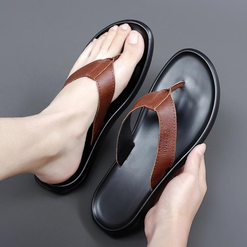 Mens Flip Flops Summer Beach Sandals Breathable Slippers for Man Non-Slip Cool Flats Outdoor Casual Shoes Lightweight Half Drag