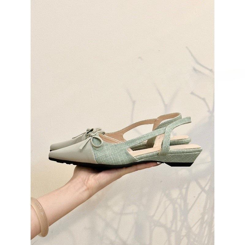 Spring mint! Temperament pointed head splicing bow flat-soled single shoes women's spring bag head empty sandals