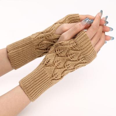 Accessori – Guanti, mezzi guanti e muffole