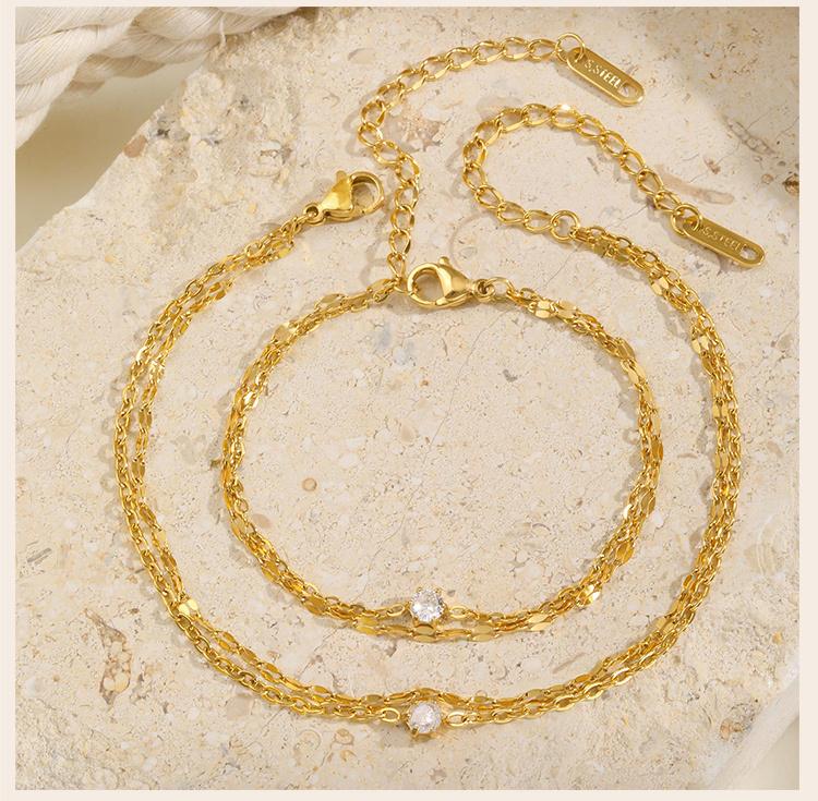 Bracelet de Cheville Superposé Imperméable pour Femmes, Chaîne de Pied Ajustable en Acier Inoxydable Doré avec Zirconia, Bijou
