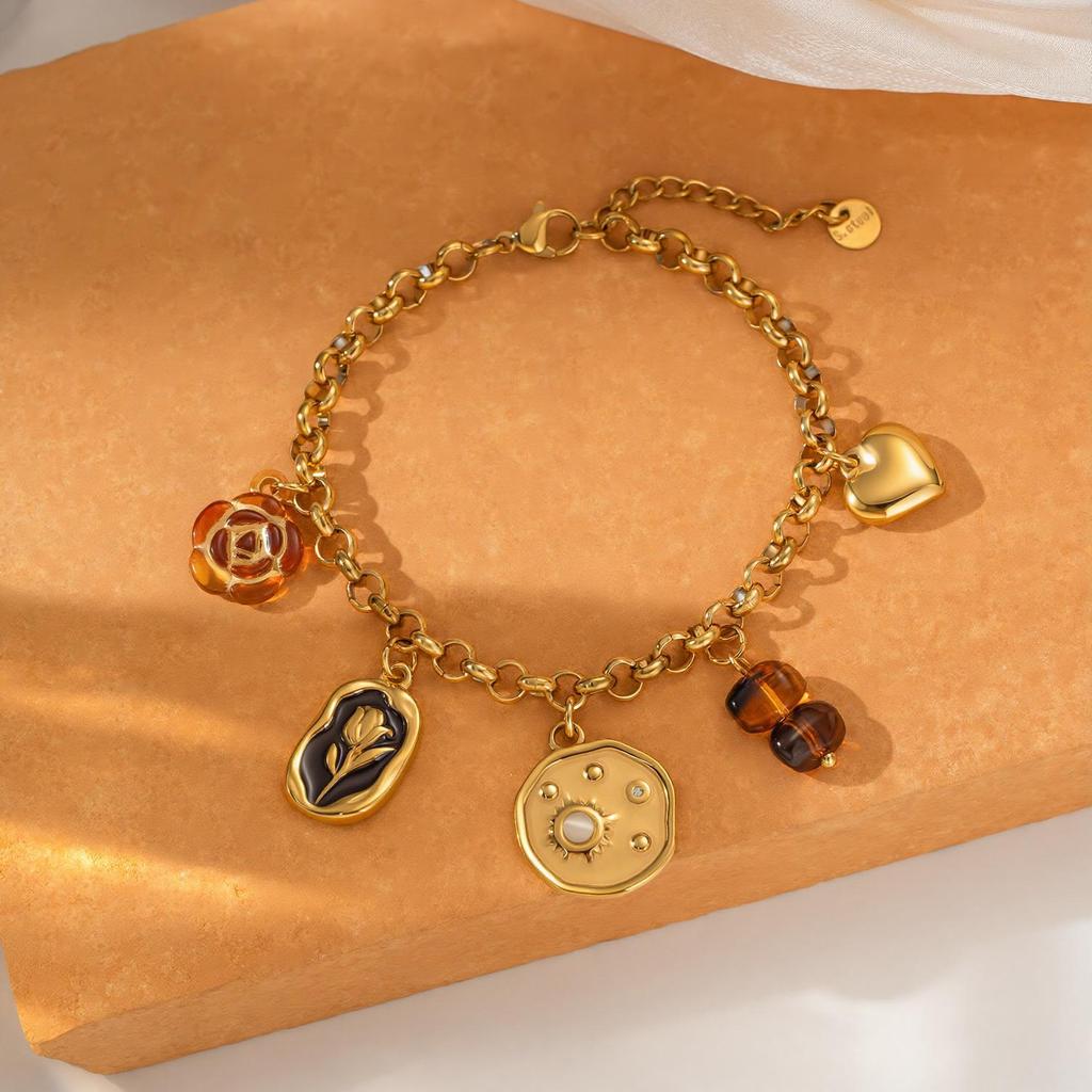 European-Style 18K Gold-Plated Stainless Steel Bracelet for Women - Flower and Diamond Inlaid, Waterproof, Fade-Resistant Multi-Pendant Design