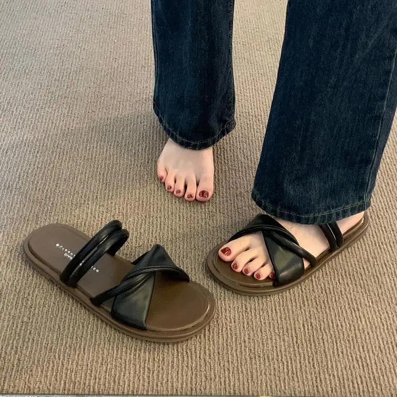Outdoor Ladies Shoes No Heel Women's Sandals Low Price Daily Korea Footwear Sales 2025 Trend Comfort Asian Size Luxury The Best