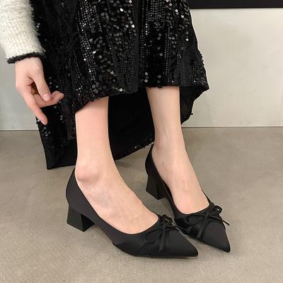 2025 Frühling Neue Schuhe mit grobem Absatz Damenmode Spitz Zehenbereich Flacher Ausschnitt Schmetterlingsknoten Zum Hineinschlüpfen Verschleißfest Hohe Absätze