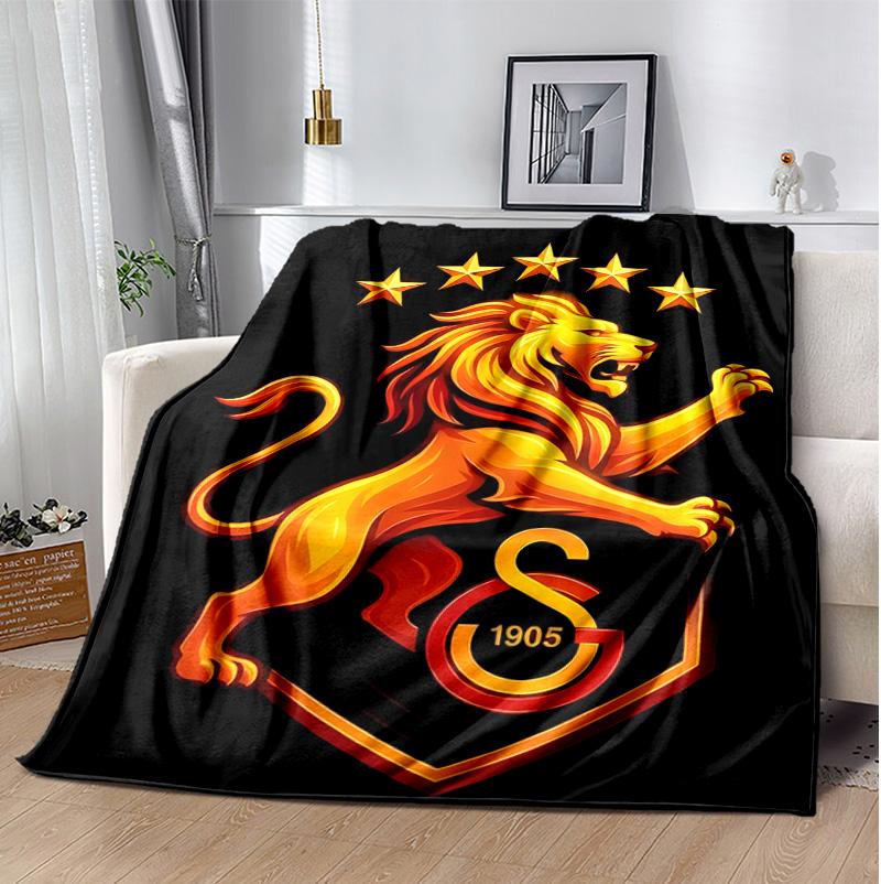 Galatasaray Flannel Blanket Soft Warm All-Season Throw, Design for Camping, Car Travel, Hiking Sofa, Bed, Office Perfect Gift for Parties