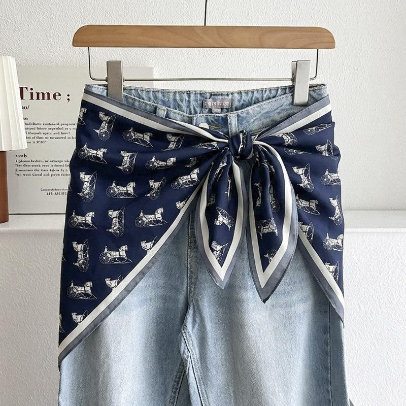 White Floral Small Silk Scarf Triangle Scarf Headscarf Belt Women's Decoration with Skirt Jeans Waist Accessories Fart Curtain