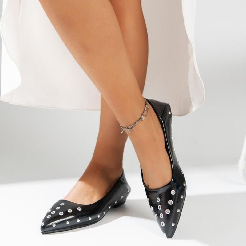 Pointed Flat-soled Single Shoes for Women's Spring and Autumn New Shallow Beanie Ladyshoes Temperament Fashion Women's Shoes