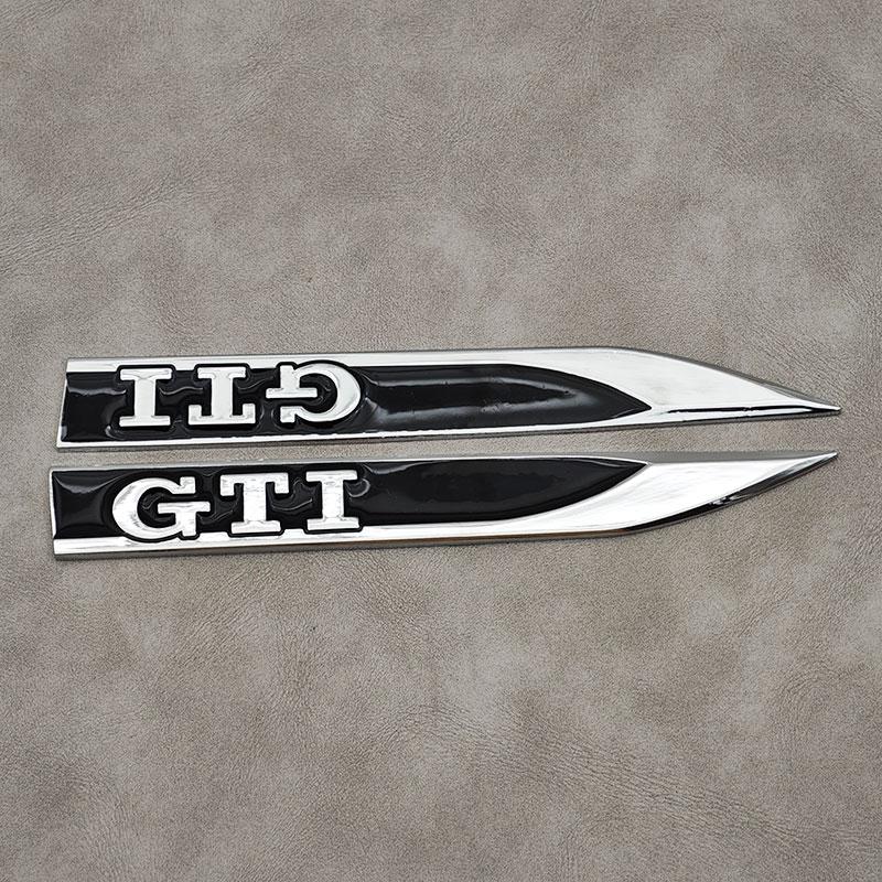 2db/szett 3D Fém Autó Sárvédő Oldalsó Matricák Embléma Jelvény Go-lf Polo Passat Jetta Kiegészítők