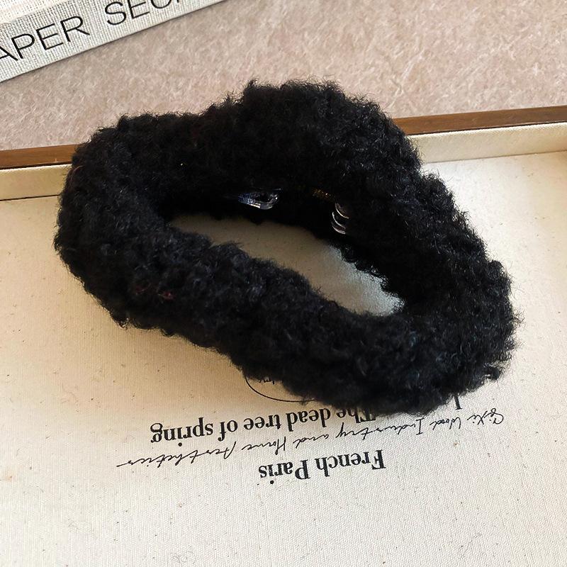 Autumn and winter retro double-sided plush flower grab clip hairpin back head shark clip French sweet hair accessories woman