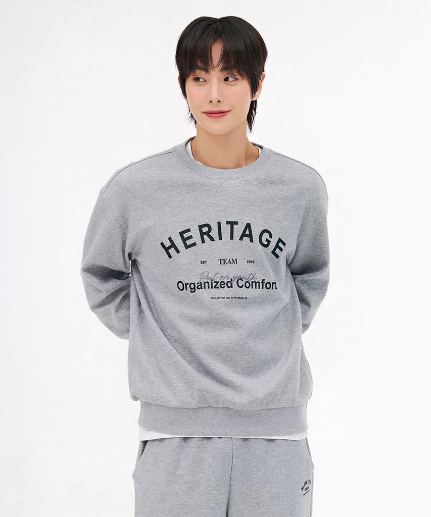 CHASECULT Unisex Essential Logo Sweatshirt - Grey