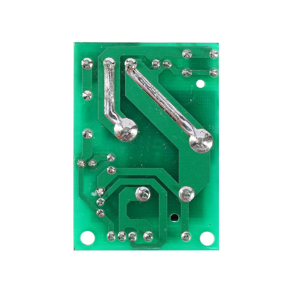 

Модуль захисту від надмірного розряду автомобільного акумулятора 12V 30A