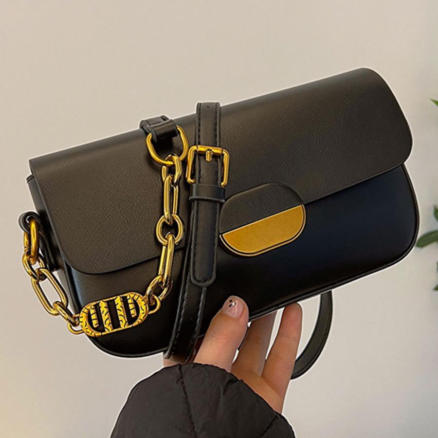 Горячая модная нишевая текстурированная сумка-конверт с цепочкой подмышками, женская сумка, новинка 2024, весенняя сумка через плечо на одно плечо чёрный