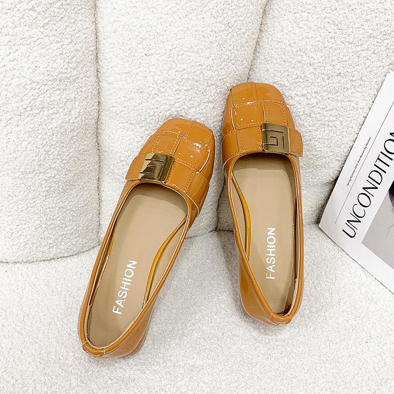 

High-end spring new European goods square head shallow mouth metal buckle fashion stiletto high heels women s Korean version 40 жёлтый