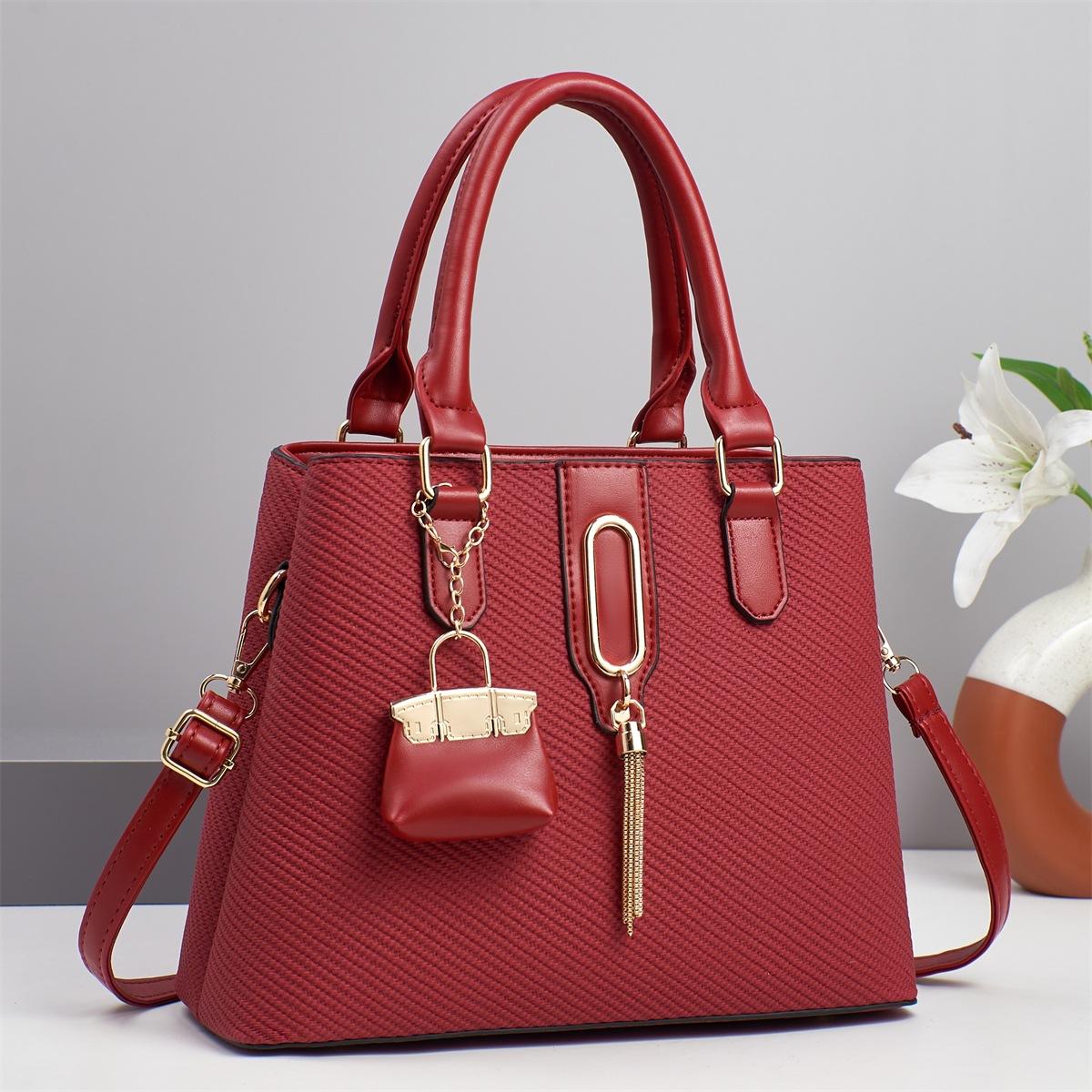 Latest High-value Pendant Bag Macaron Style Handbag High-value Versatile Large Size Capacity Shoulder Bag Durable Material .