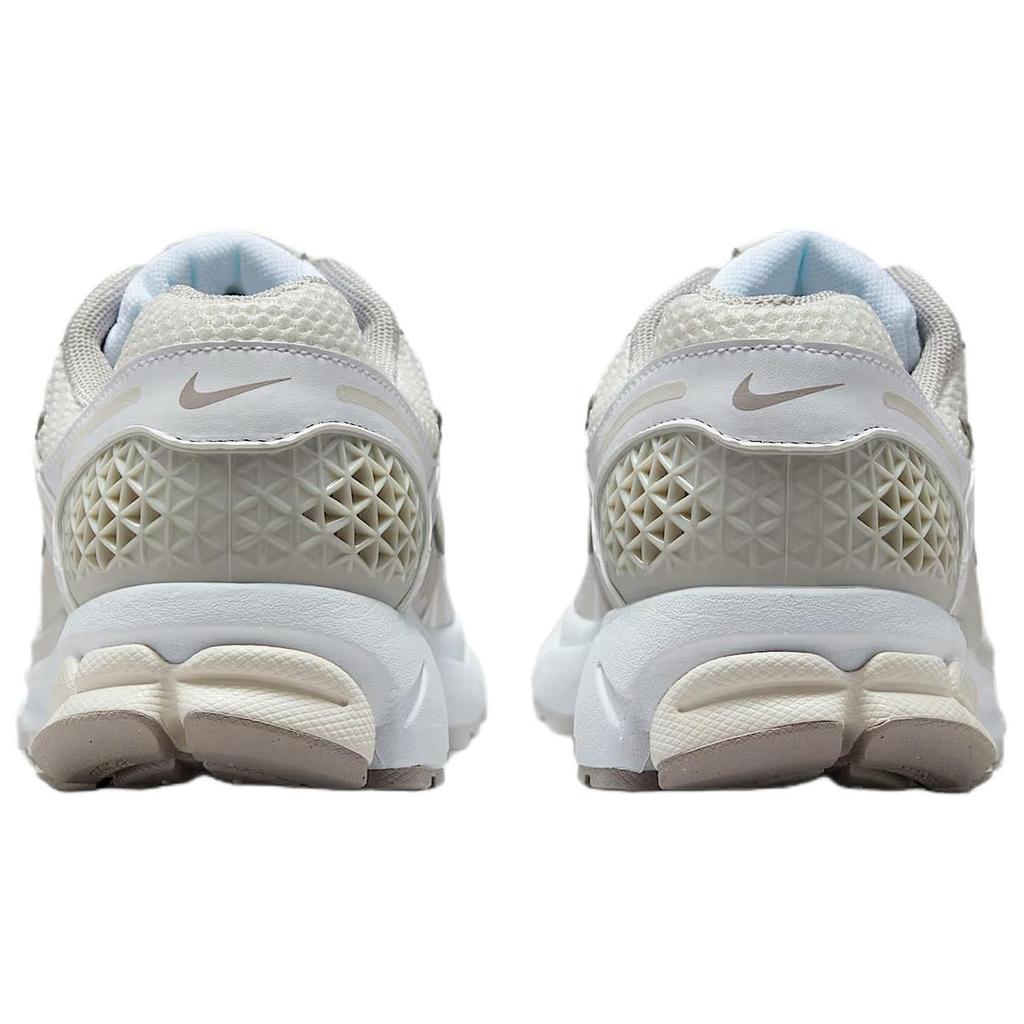 Nike Air Zoom Vomero 5 Light Bone Dámské tenisky Krémově bílá Phantom FJ2028-107