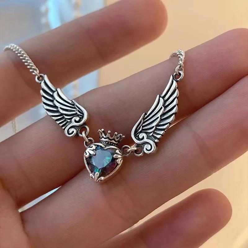 Heart Crown Angel Wings Pendant Necklaces for Women  Exquisite Love Shape Clavicle Chain Choker Vintage Gothic Jewelry